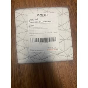 Coop-Original Crescent Pillowcase-Queen -New never opened